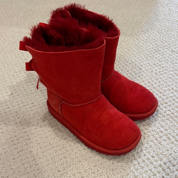 Ugg red boots size 1 - Picture 1 of 15